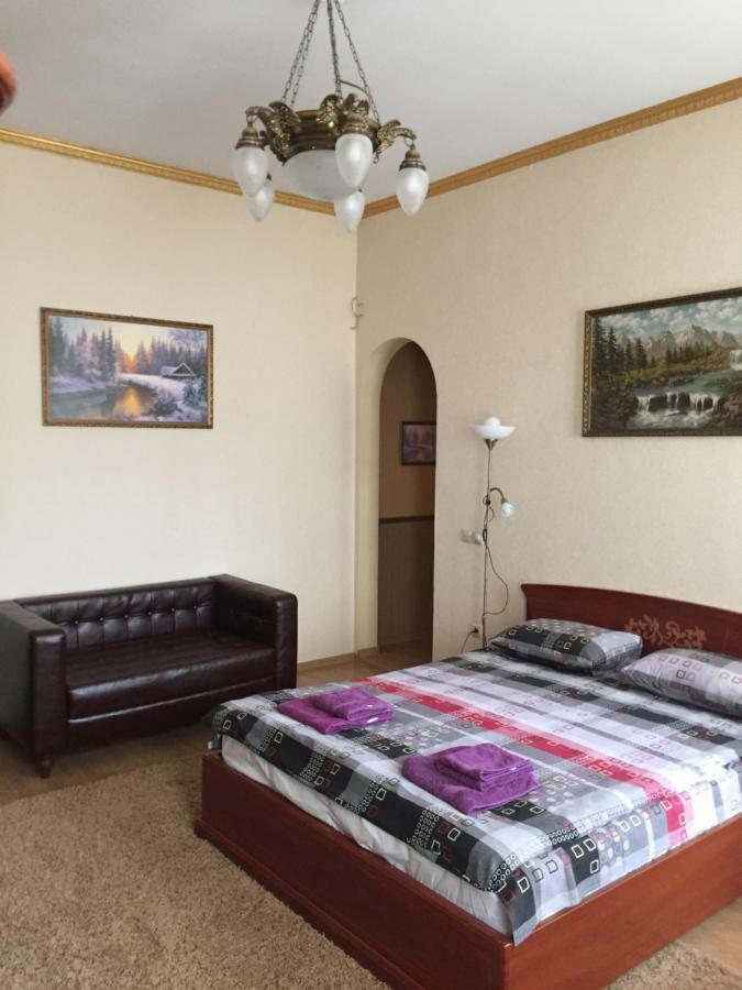 Затишна Квартира В Центрі Міста Ternopil Exterior photo